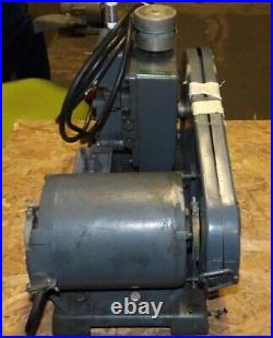 Welch Model 1400 0.9 Cfm Duo-seal Vacuum Pump 400-475 RPM 1/3 HP Westinghouse