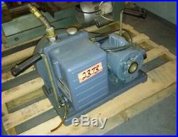 Welch duoseal 1402 vacuum pump