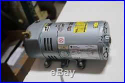 Working Gast 0523-101q-g582 Vacuum Pump 115v 1/3hp