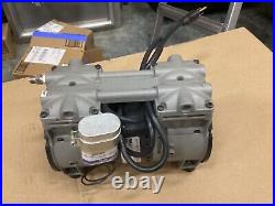 Working Thomas 2688ce44-010 B Vacuum Pump