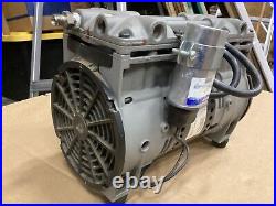 Working Thomas 2688ce44-010 B Vacuum Pump