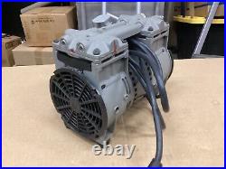 Working Thomas 2688ce44-010 B Vacuum Pump